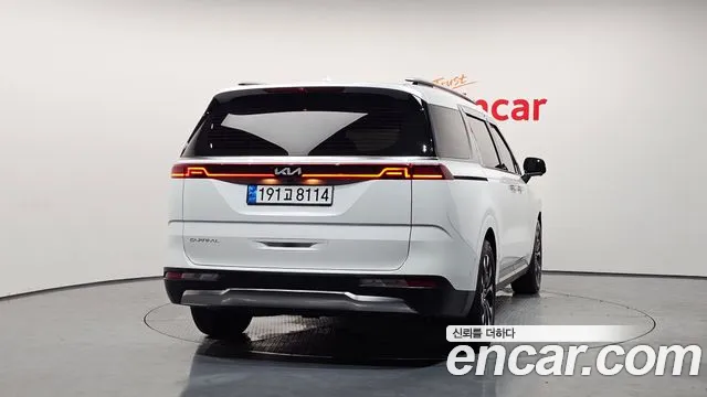 Kia Canival Carnival 4 поколение Дизель 7 мест Signature — Фото автомобиля 4