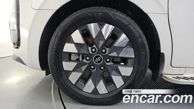 Hyundai Staria — Фото автомобиля 5