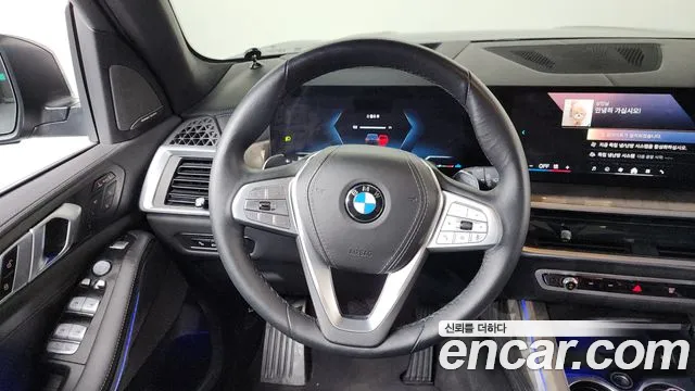BMW X7 — Фото автомобиля 13