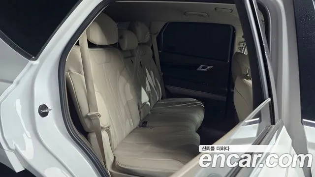 Genesis GV80 — Фото автомобиля 12