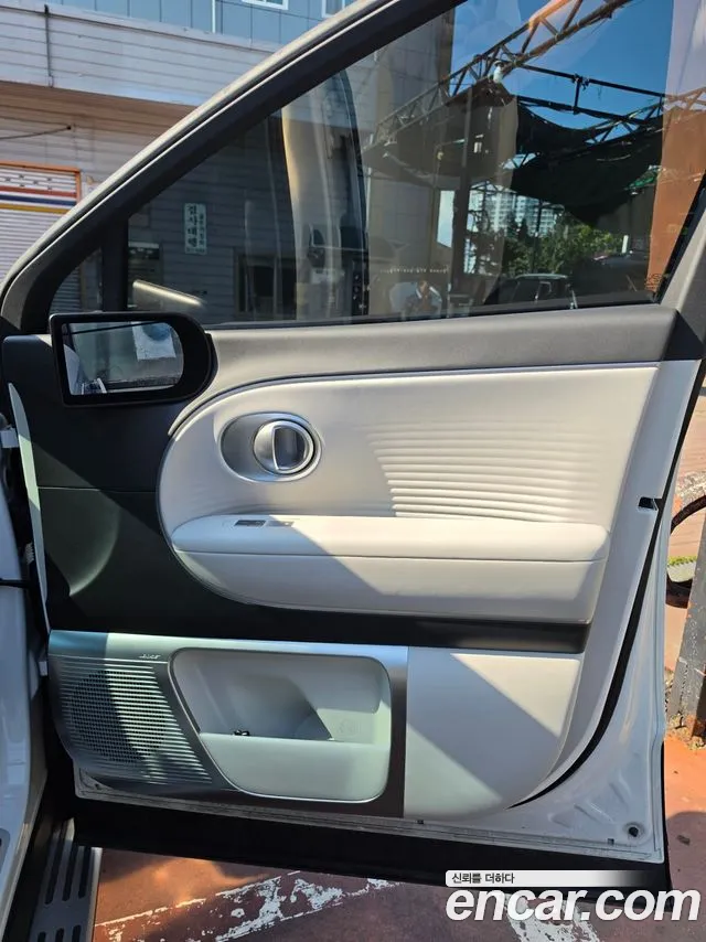 Hyundai Ioniq 9 — Фото автомобиля 17