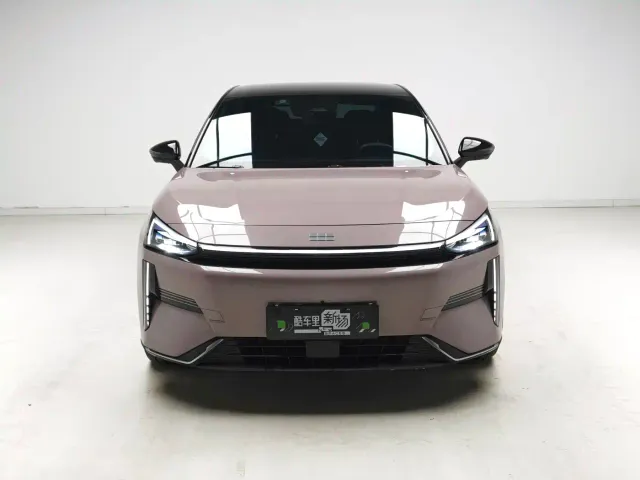 Geely Galaxy L6 — Фото автомобиля 2