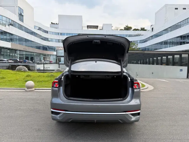 Ford Mondeo — Фото автомобиля 13