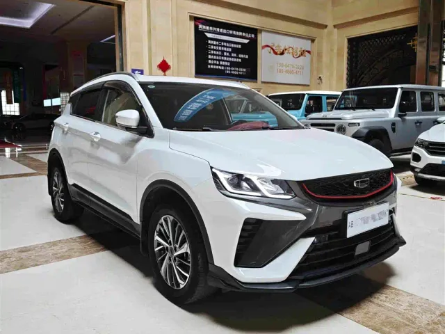 Geely Binyue — Фото автомобиля 3