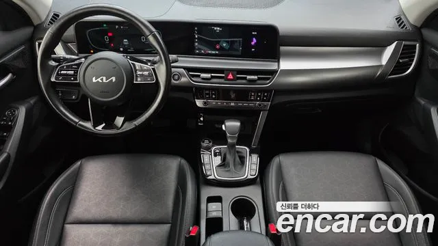 Kia Seltos — Фото автомобиля 7
