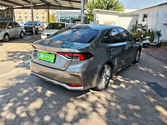 Toyota Corolla — Фото автомобиля 6
