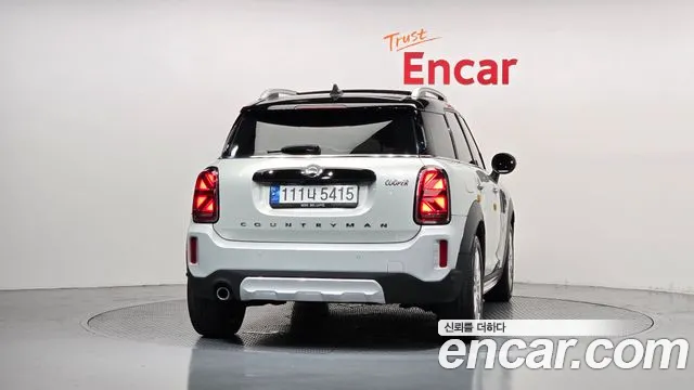 MINI Countryman — Фото автомобиля 4