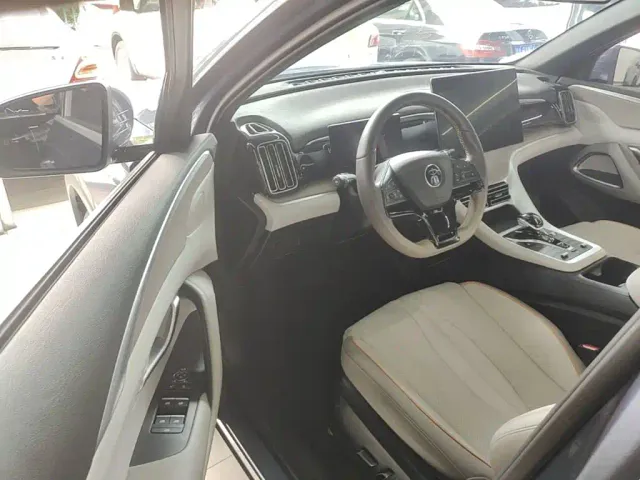 BYD Song Pro — Фото автомобиля 15