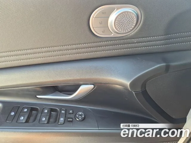Hyundai AVANTE Avante (CN7) — Фото автомобиля 15