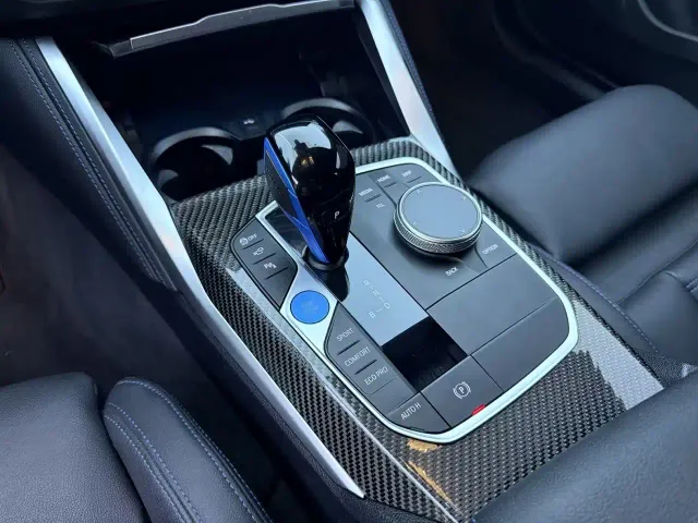 BMW i4 — Фото автомобиля 13