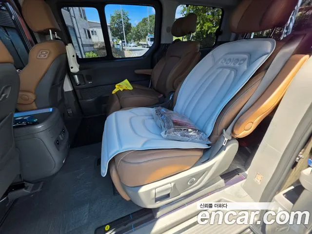 Hyundai Staria — Фото автомобиля 10