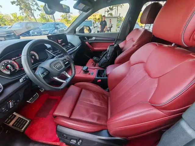 Audi Q5L — Фото автомобиля 7