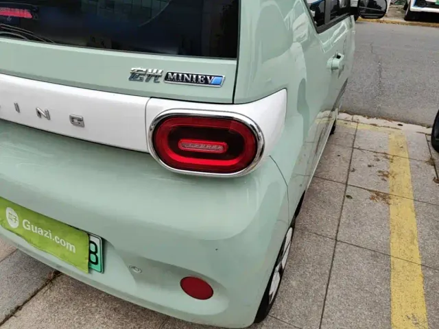 Wuling Hongguang Mini EV — Фото автомобиля 7
