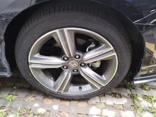 Honda Accord — Фото автомобиля 6
