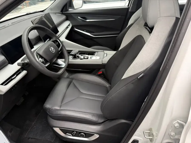 Changan CS75 Plus — Фото автомобиля 8