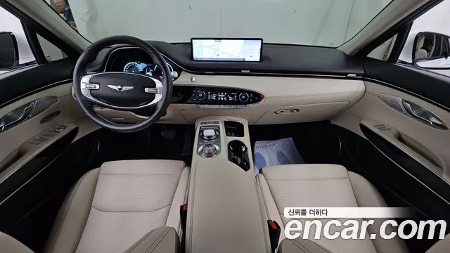 Genesis GV70 2.5T Бензин AWD — Фото автомобиля 7