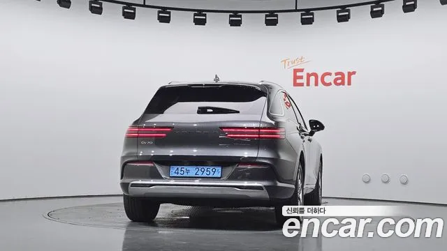 Genesis GV70 Electrified GV70 — Фото автомобиля 4