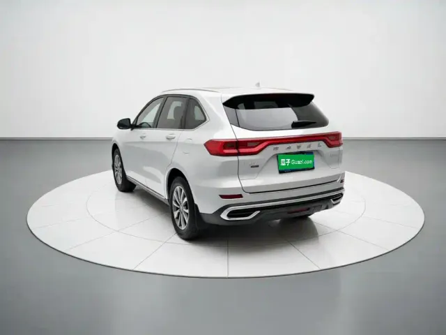 Haval M6 — Фото автомобиля 4