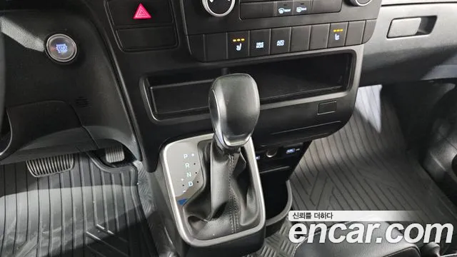 Hyundai Staria Staria Карго 3 места — Фото автомобиля 9