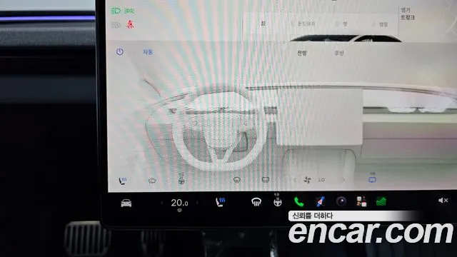 Tesla Model 3 — Фото автомобиля 13