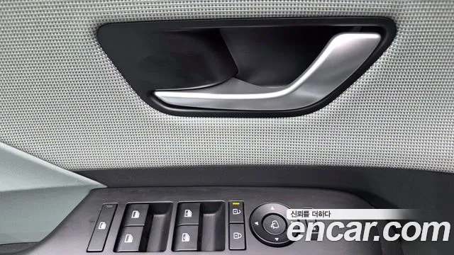 Hyundai Kona SX2 — Фото автомобиля 30
