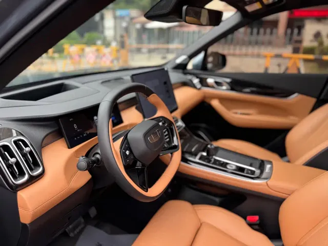 Geely Boyue L — Фото автомобиля 21