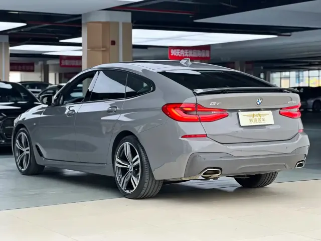 BMW 6 Series Gran Turismo — Фото автомобиля 3