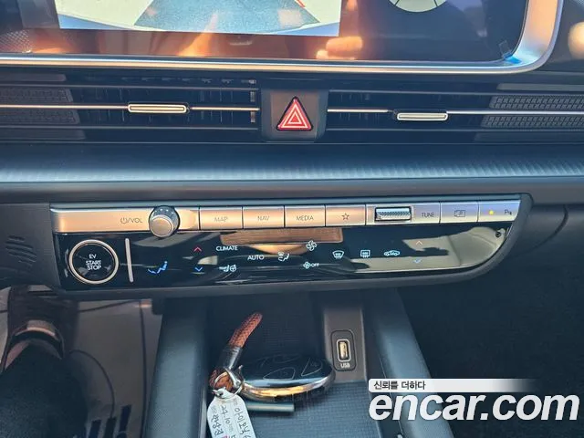 Hyundai Ioniq 6 — Фото автомобиля 18
