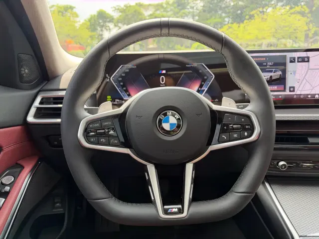 BMW 3 Series — Фото автомобиля 13