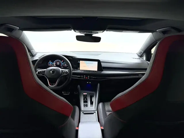 Volkswagen Golf GTI — Фото автомобиля 6