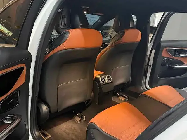 Mercedes-Benz C-Class — Фото автомобиля 7
