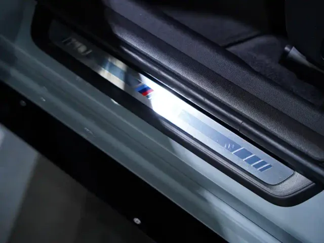 BMW M3 — Фото автомобиля 16