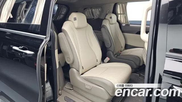 Kia Canival Carnival 4 поколение Бензин 9 мест Hi-Limousine — Фото автомобиля 10