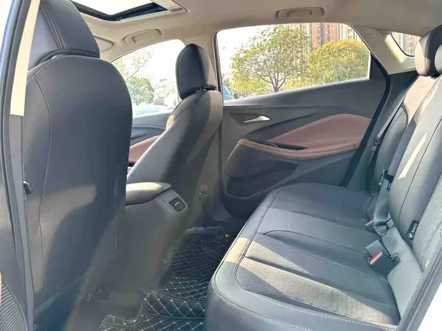 Buick Verano — Фото автомобиля 12