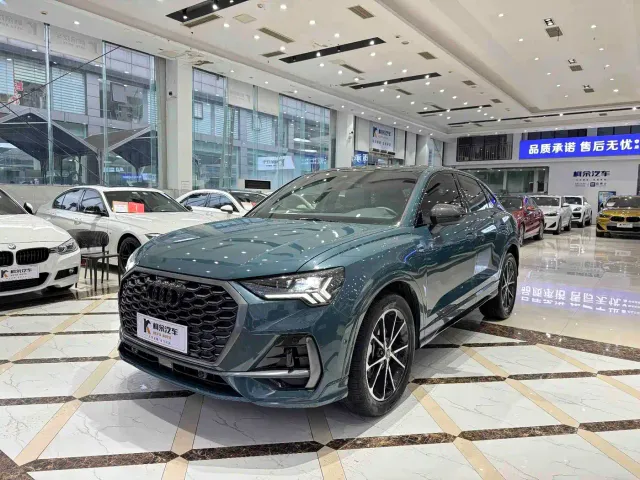 Audi Q3 — Фото автомобиля 2
