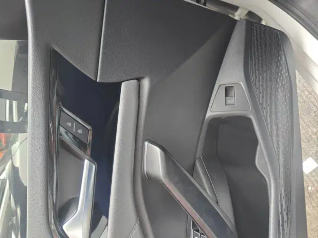 Volkswagen Sagitar 2021 200TSI DSG Surpassing Edition — Фото автомобиля 4