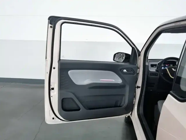 Wuling Hongguang Mini EV — Фото автомобиля 8