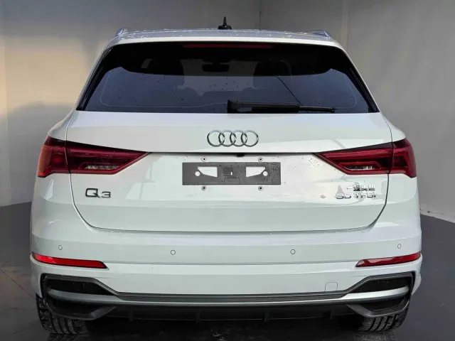 Audi Q3 — Фото автомобиля 4