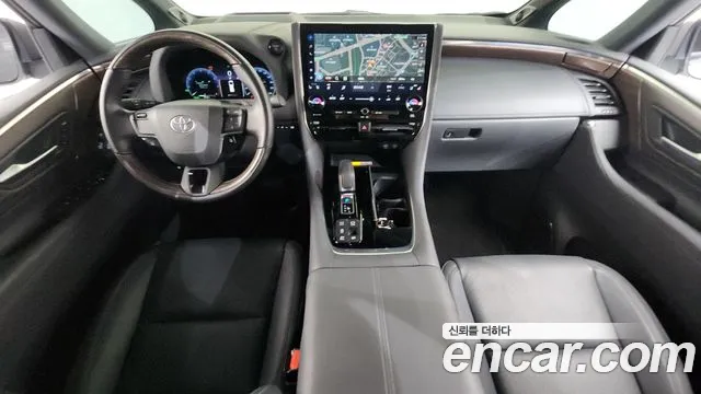 Toyota Alphard — Фото автомобиля 4