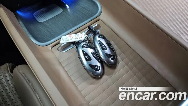 Hyundai Grandeur GN7 — Фото автомобиля 29