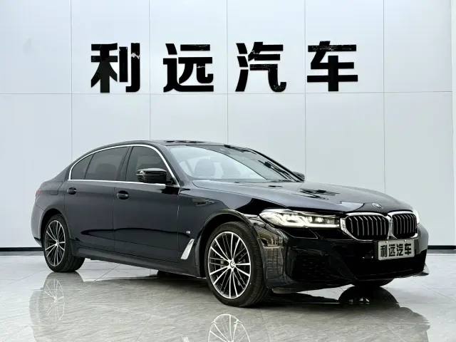 BMW 5 Series — Фото автомобиля 3