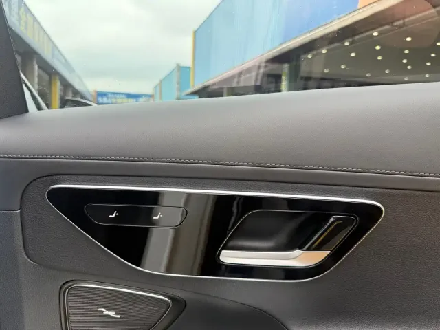 Mercedes-Benz C-Class — Фото автомобиля 15