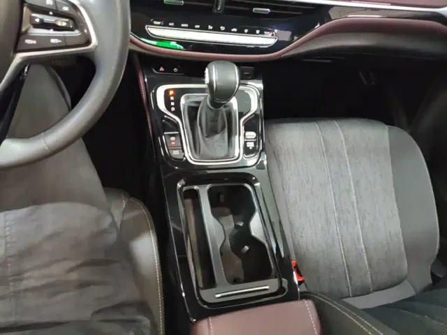 GAC Trumpchi M6 — Фото автомобиля 13