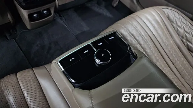 Kia K8 K8 Hybrid — Фото автомобиля 22