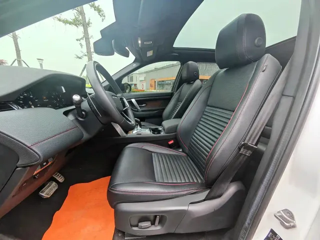 Land Rover Discovery Sport — Фото автомобиля 4
