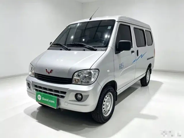 Фотография автомобиля — Wuling Zhiguang