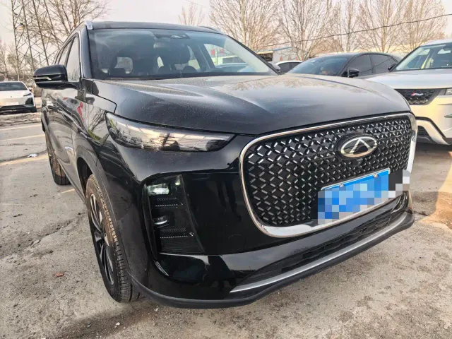Chery Tiggo 8 PLUS — Фото автомобиля 3