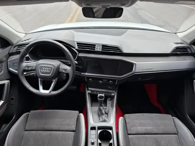 Audi Q3 — Фото автомобиля 7