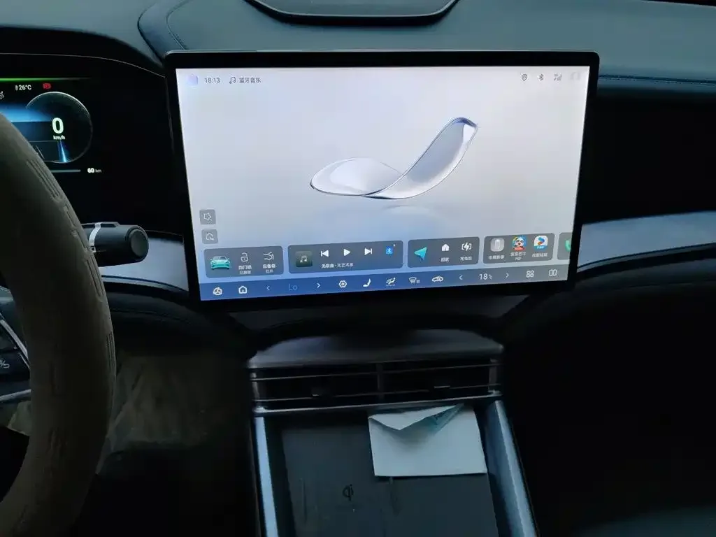 BYD Seal 2024 Glory Edition DM-i 1.5L 121km Luxury — Фото автомобиля 14