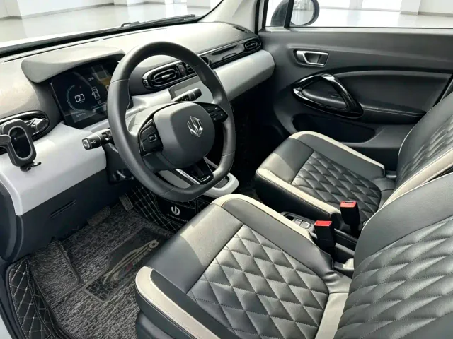 Leapmotor T03 — Фото автомобиля 7